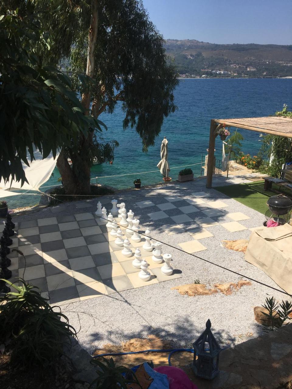 Roditses Beach Sea Front Apartments Σάμος Εξωτερικό φωτογραφία